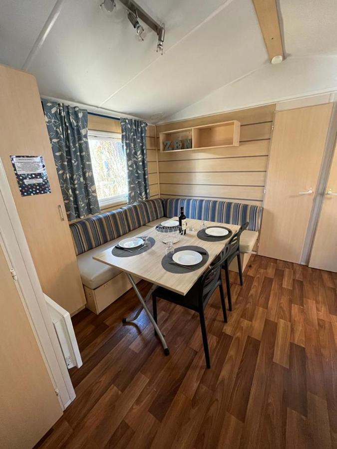 Mobil Home 8 Personnes Camping L'Elysee Vagues Oceanes Le Grau-du-Roi Dış mekan fotoğraf